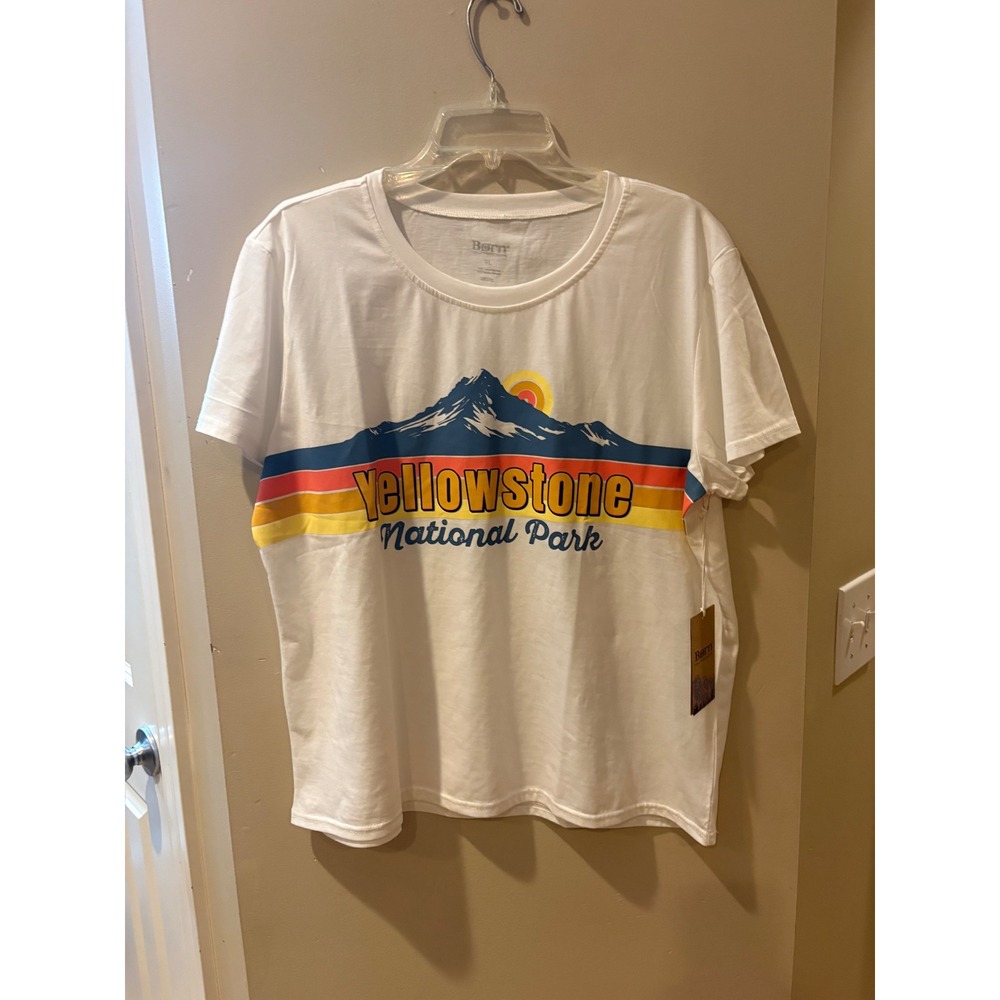 Born Outdoor Yellowstone National Park Graphic T-Shirt White XL New$59